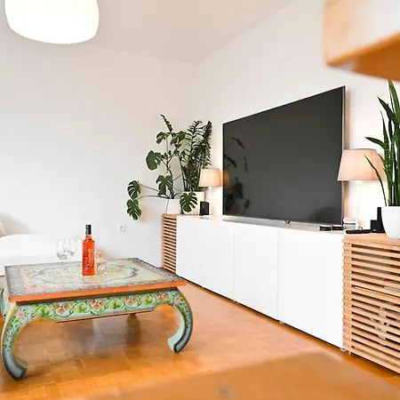 Apartment The Sophisticated Serenity