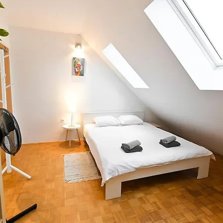 Apartment The Sophisticated Serenity Ljubljana