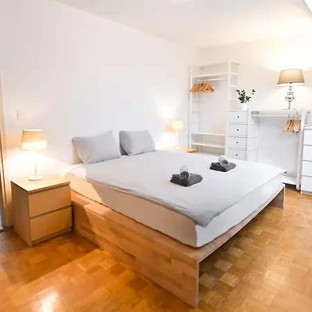 Apartment The Sophisticated Serenity